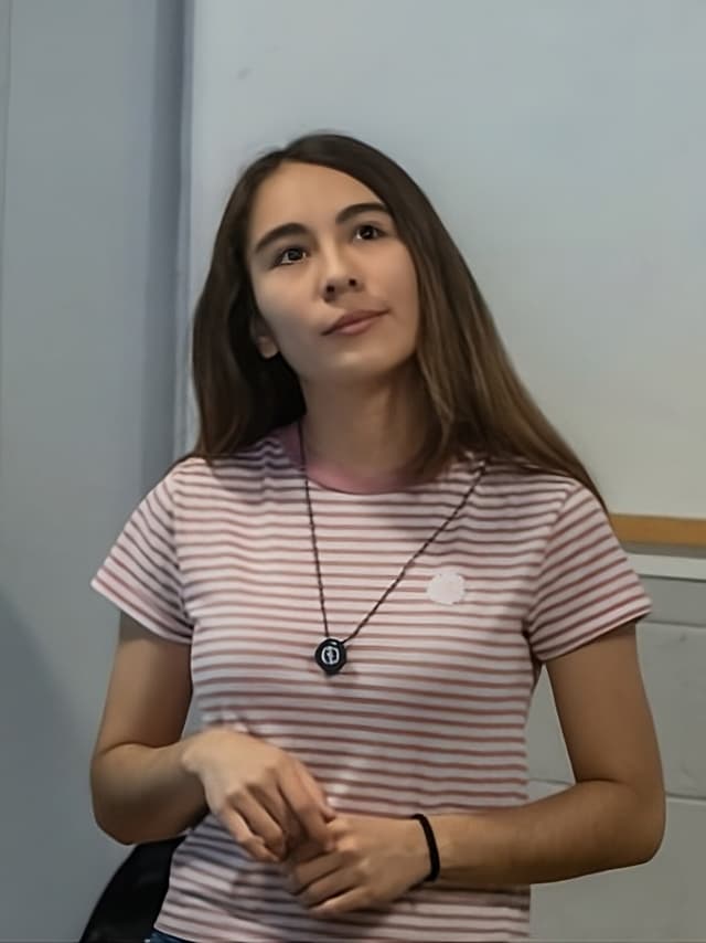 Fernanda Vázquez - Casual Photo